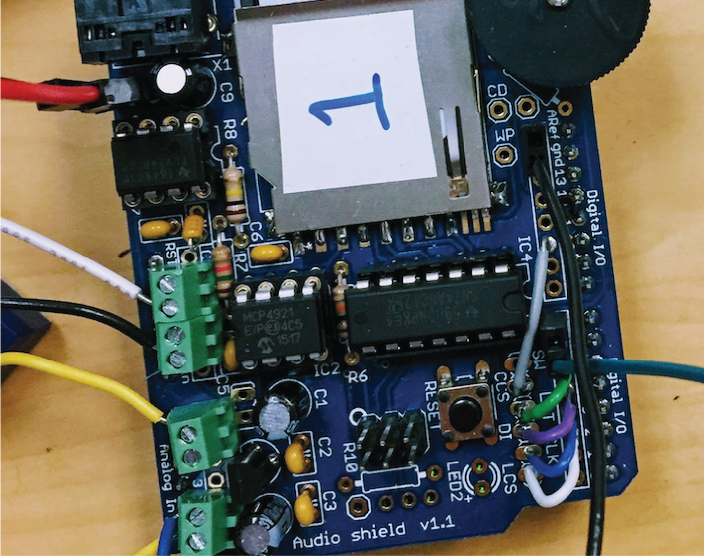 Arduino + Adafruit Waveshield